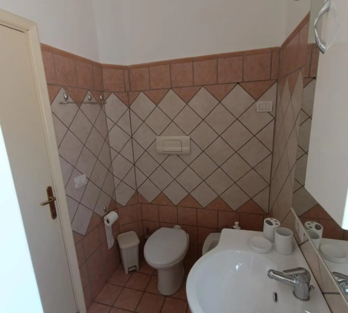 Hotel Casa Iole Dorgali 0*,